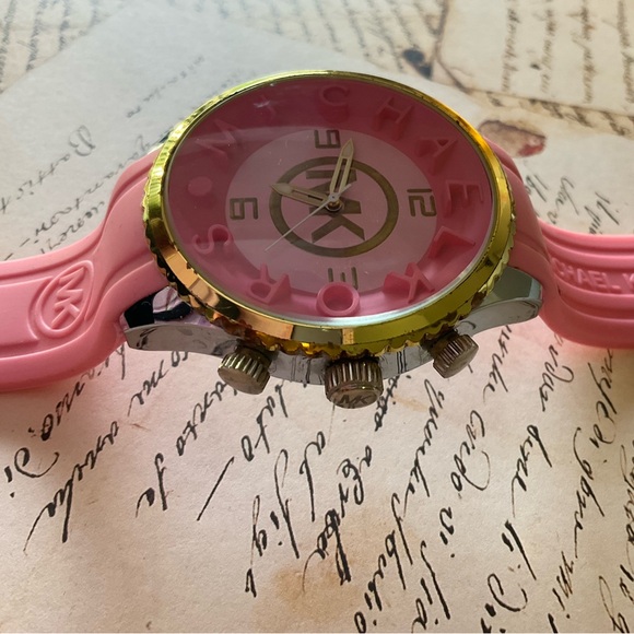MICHAEL KORS Ladies Pink and Gold Tone Analog Watch - Picture 8 of 13